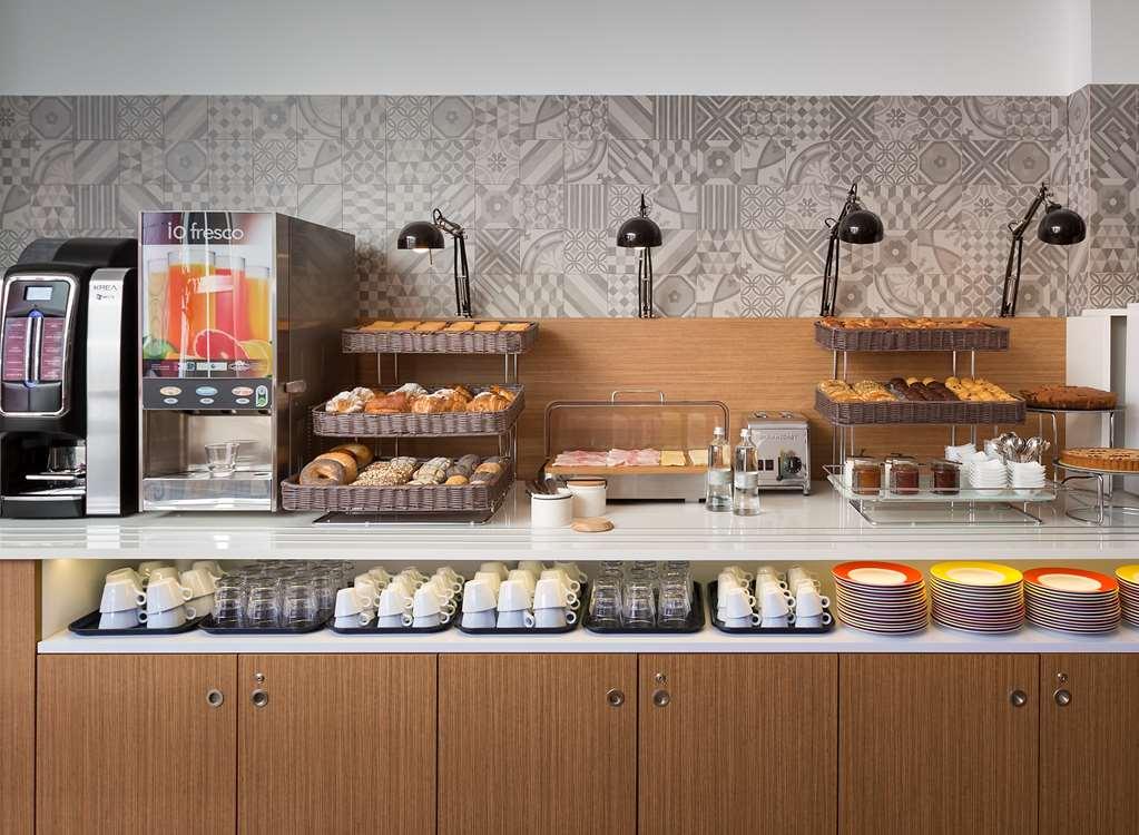 B&B Hotel Milano Sant'Ambrogio Restoran gambar